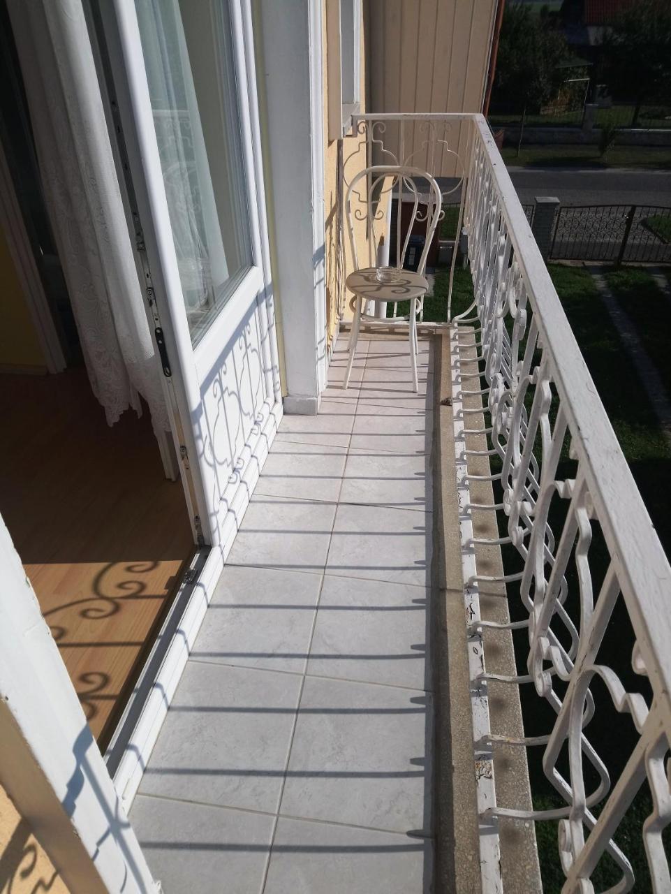 Erika Vendeghaz Hotel Buk Exterior photo